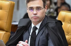 Mendonça cita risco às investigações com dados de celular de Vorcaro