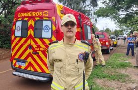 "Não tão grave, mas estável, com várias lesões em crânio", afirma oficial sobre jovem agredida