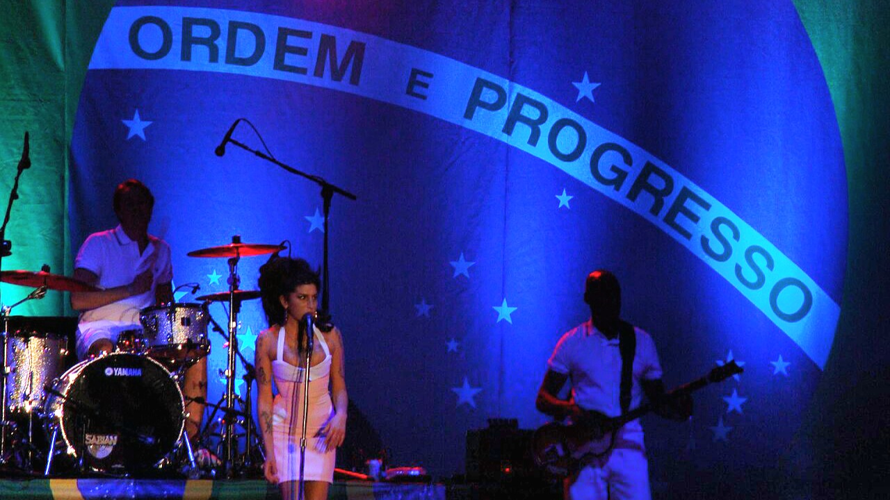 Amy Winehouse transforma dor, jazz e soul em uma voz impossível de esquecer Imagem referente a Amy Winehouse transforma dor, jazz e soul em uma voz impossível de esquecer