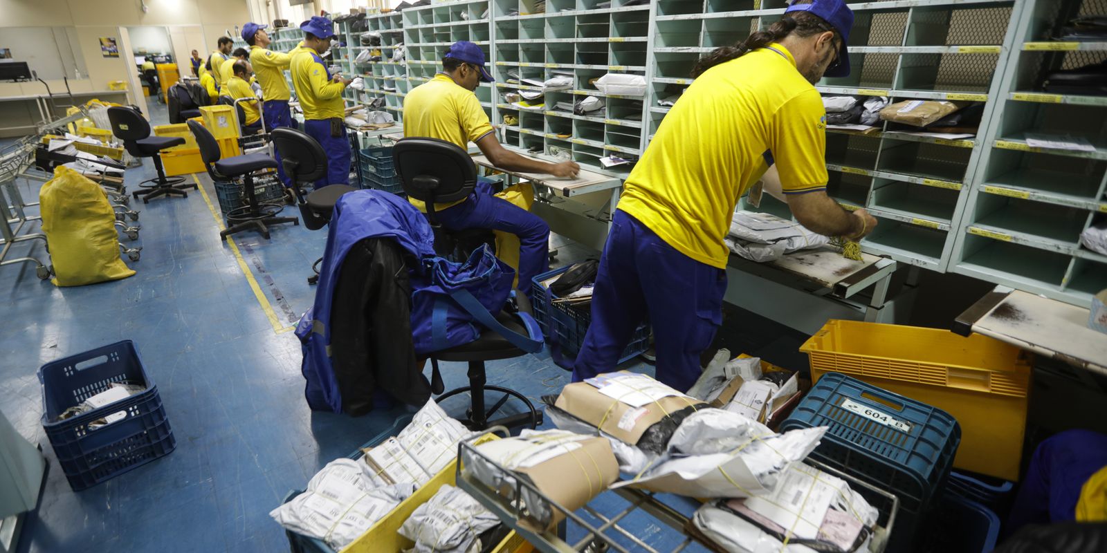 Imagem referente a Greve nos Correios: TST determina manutenção de 80% do efetivo