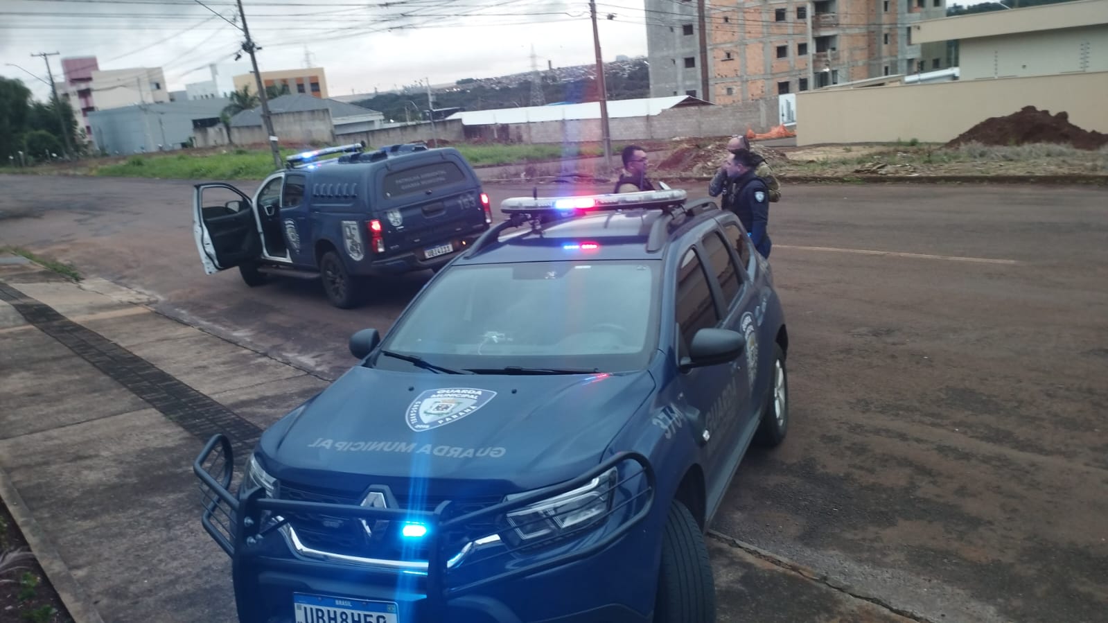 Homem de 26 anos é detido pela Guarda Municipal por violência doméstica na região da FAG