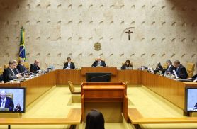 STF interrompe julgamento; sessão será retomada será às 14h STF interrompe julgamento; sessão será retomada será às 14h