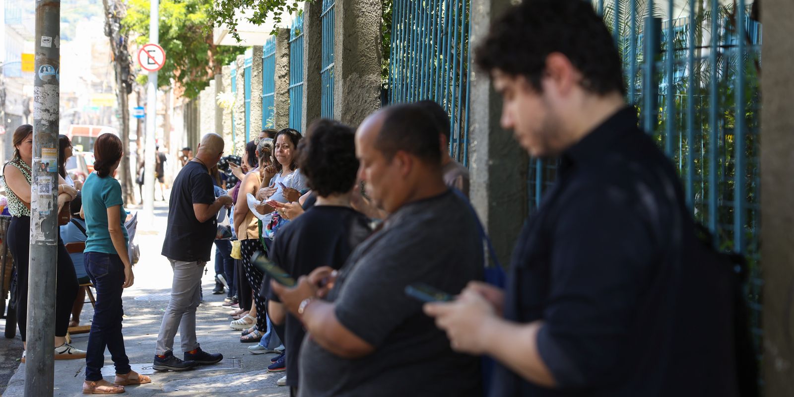PND 2026: participantes farão prova neste domingo em todo o país Imagem referente a PND 2026: participantes farão prova neste domingo em todo o país