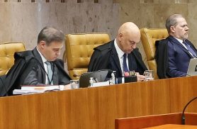 Moraes acusa Mendonça de querer incluir seu nome em delação de Vorcaro Moraes acusa Mendonça de querer incluir seu nome em delação de Vorcaro