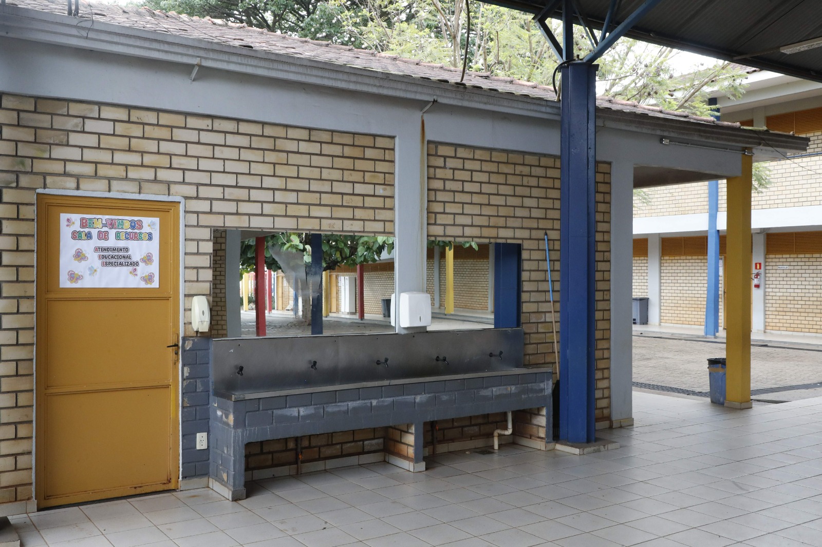 Prefeitura investe mais de R$ 2,5 milhões em reforma da Escola Arthur Carlos Sartori Imagem referente a Prefeitura investe mais de R$ 2,5 milhões em reforma da Escola Arthur Carlos Sartori