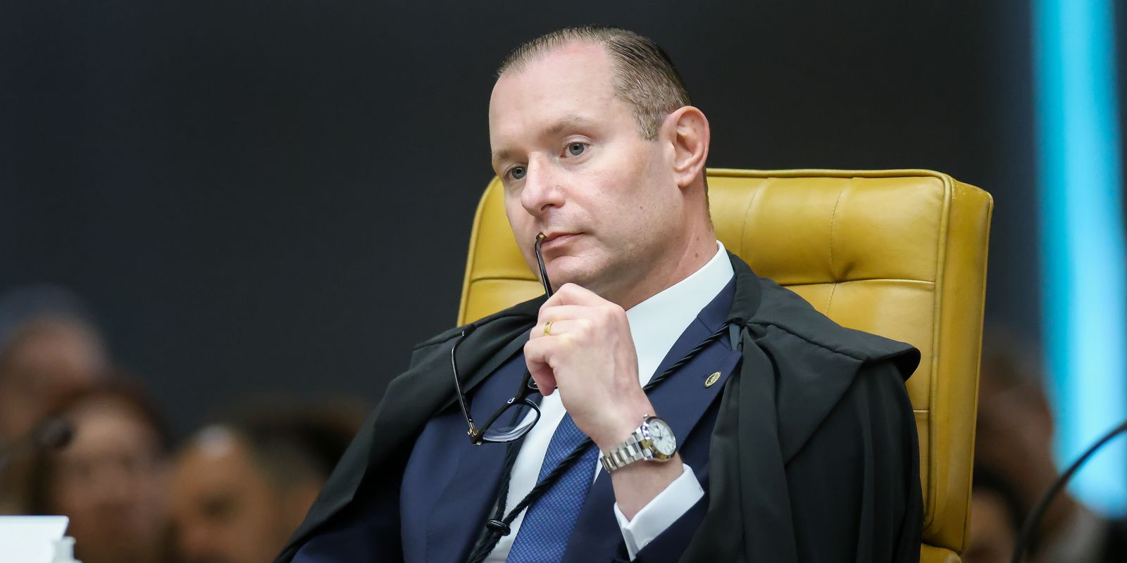 Imagem referente a Zanin: não dá para investigar Moraes sem julgar atos de Mendonça