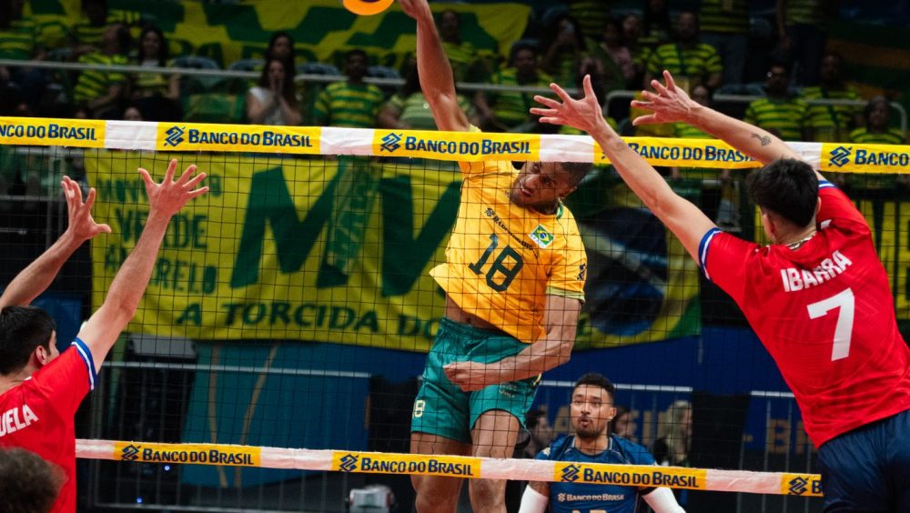 Brasil vence Chile na estreia pelo Sul-Americano de vôlei masculino Imagem referente a Brasil vence Chile na estreia pelo Sul-Americano de vôlei masculino
