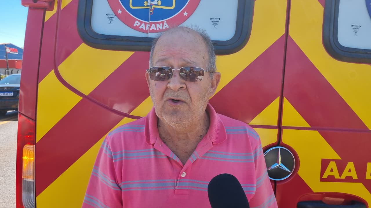 Caminhoneiro que tombou na BR-369 em Cascavel relata o que aconteceu