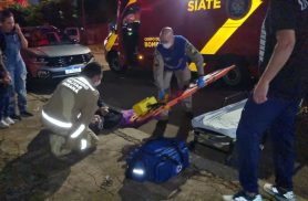 Motociclista fica ferida após colisão com Chevette em Cascavel
