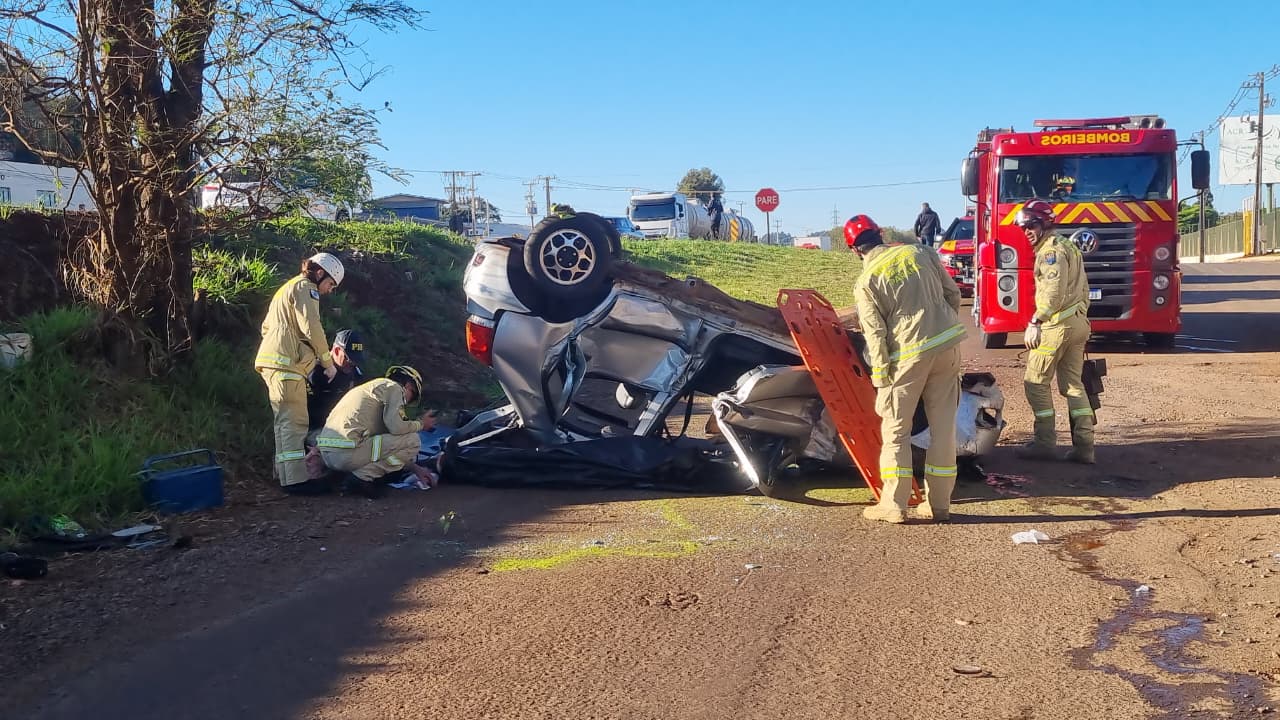 Capotamento na BR-369 em Cascavel resulta em morte de mulher