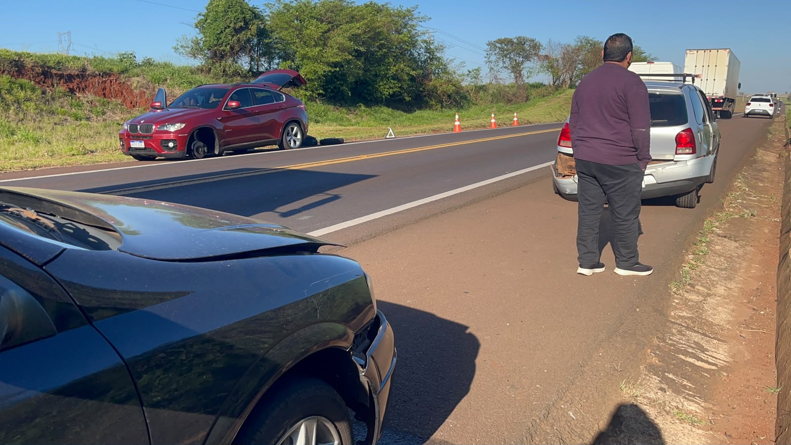 Acidente na BR-277 entre Cascavel e Santa Tereza do Oeste envolve três veículos