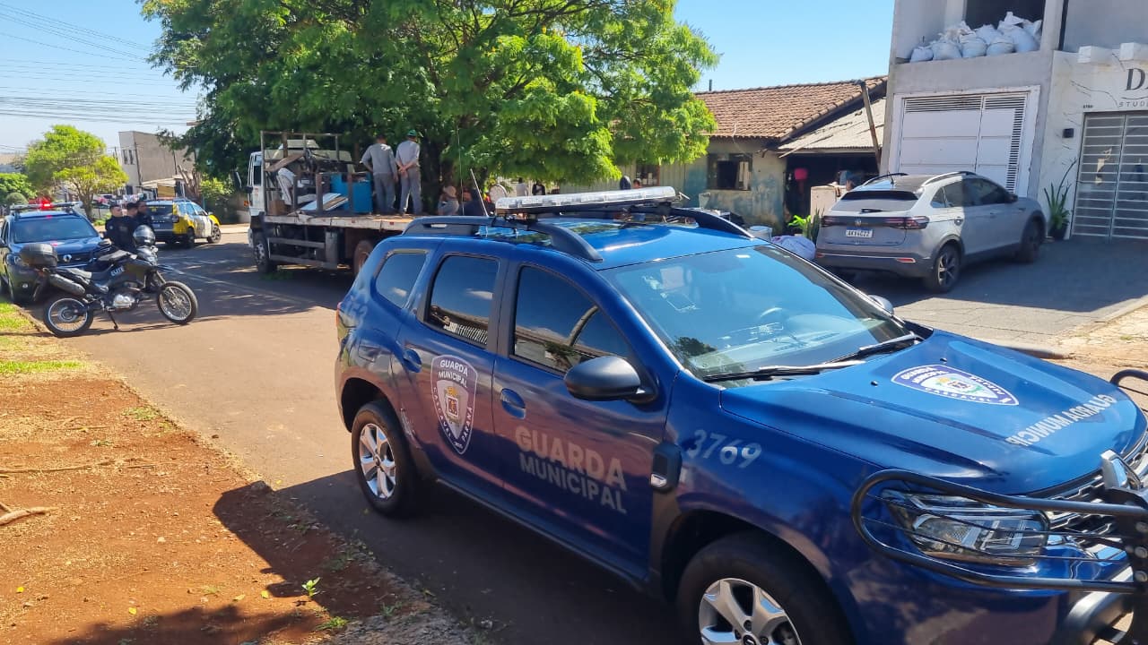 Movimentação policial chama a atenção no Bairro Esmeralda