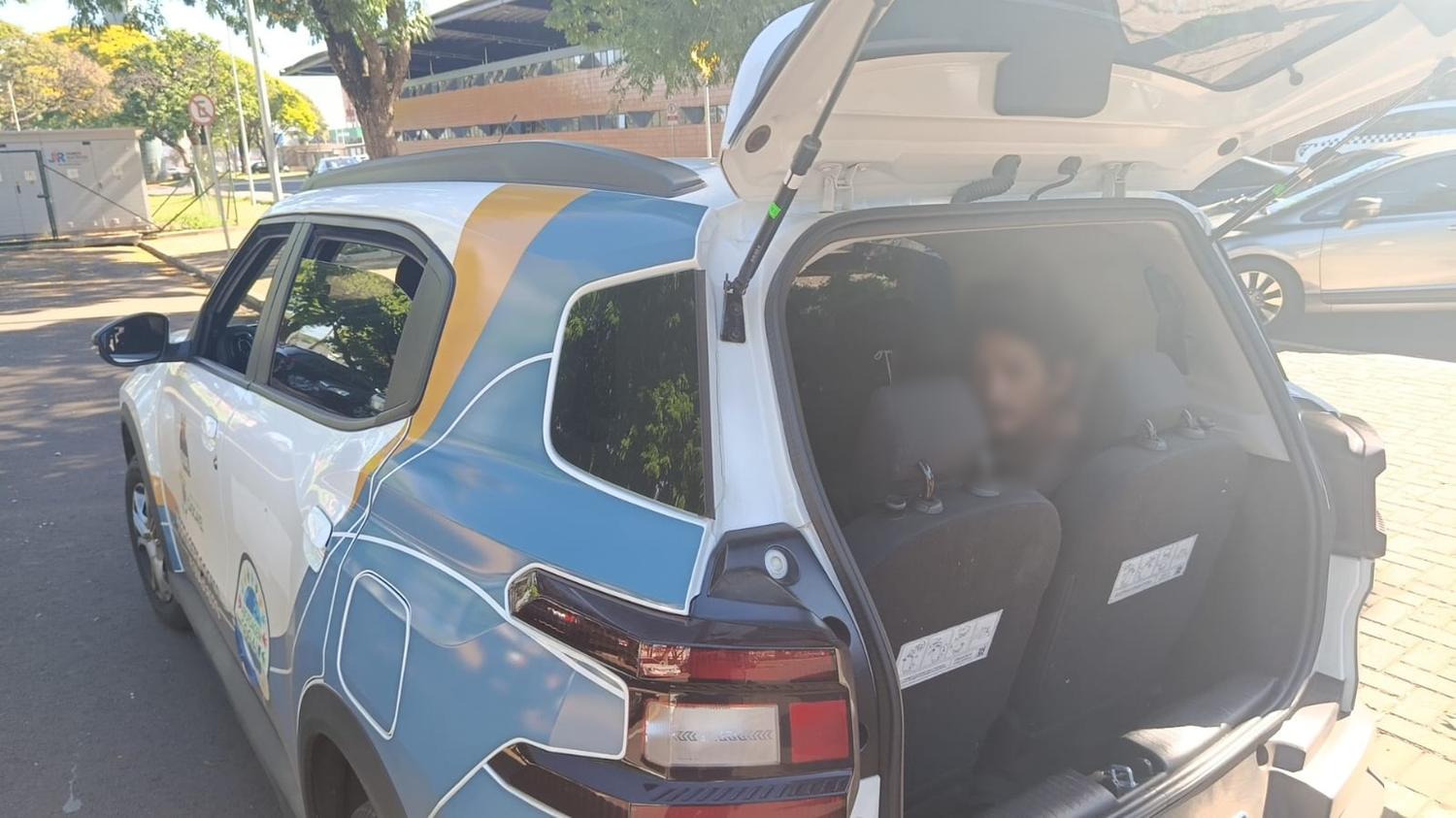 Imagem referente a Após confusões no Centro de Cascavel, homem volta para a cidade de origem