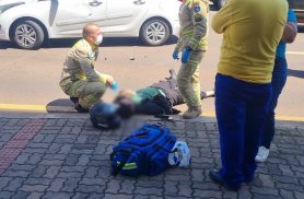 Motociclista fica ferido em Cascavel após acidente na Avenida Carlos Gomes