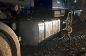 PRF apreende mais de 100 kg de cocaína em caminhão com placas do Paraguai em Guarapuava
