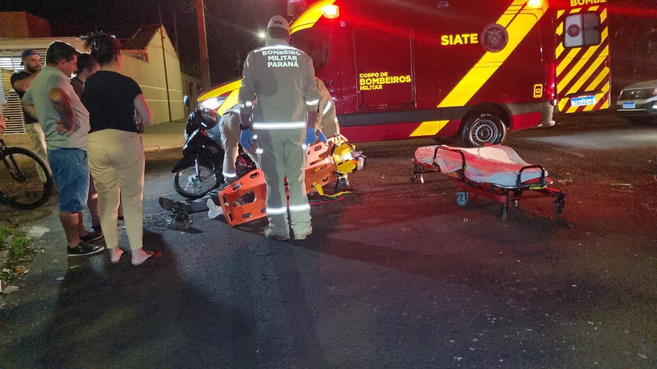 Motociclista de 57 anos fica ferido em acidente entre carro e moto em Cascavel