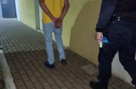 Motorista é levado à delegacia após ser flagrado com 0,86 mg/L de álcool em acidente de trânsito
