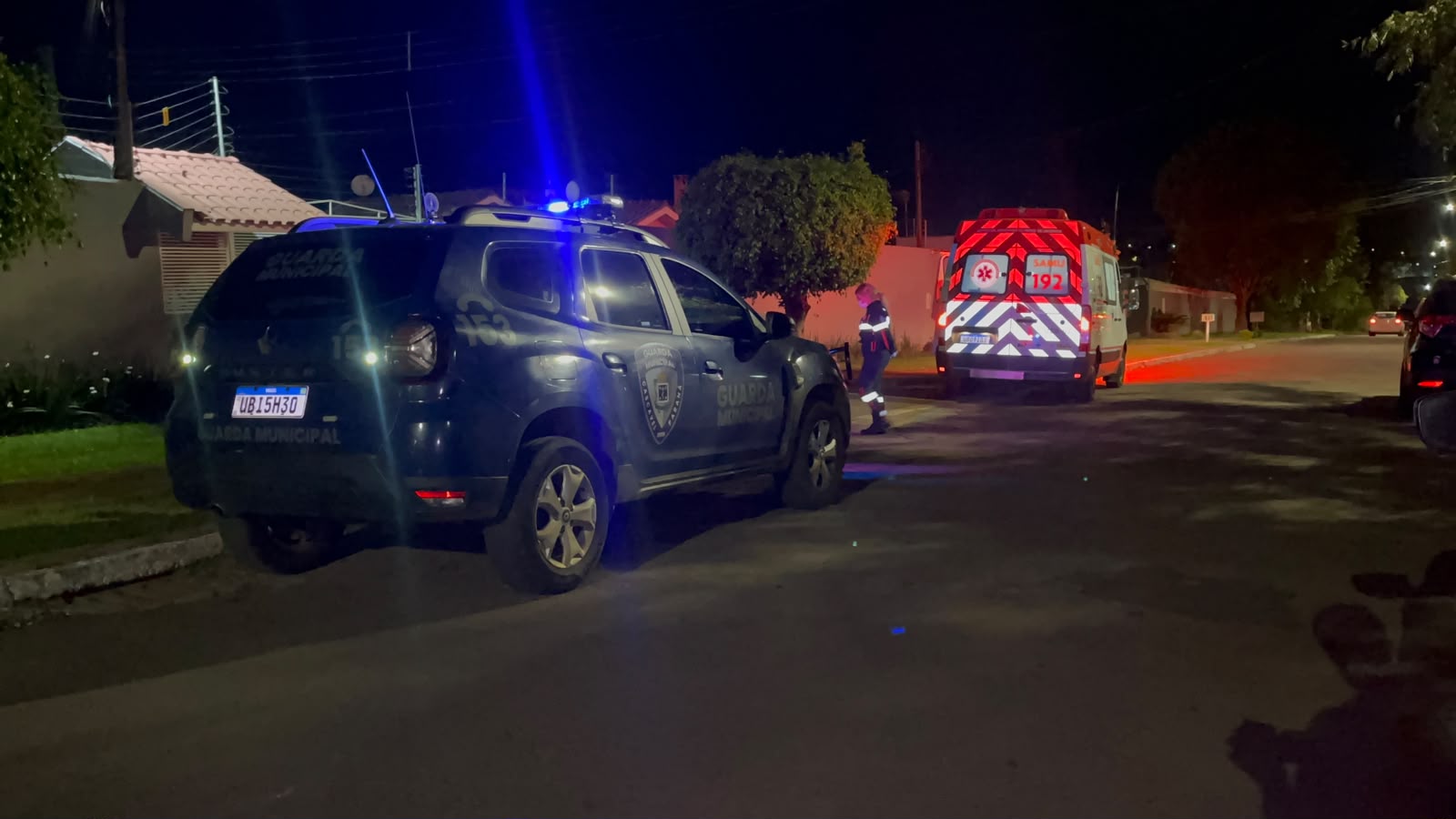 Socorristas são mobilizados para atender adolescente em surto na Neva, em Cascavel