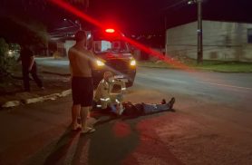 Motorista foge após bater em motociclista que estava trabalhando em Cascavel