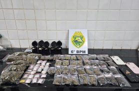 Dupla é presa com maconha, haxixe e ecstasy em Cascavel Dupla é presa com maconha, haxixe e ecstasy em Cascavel