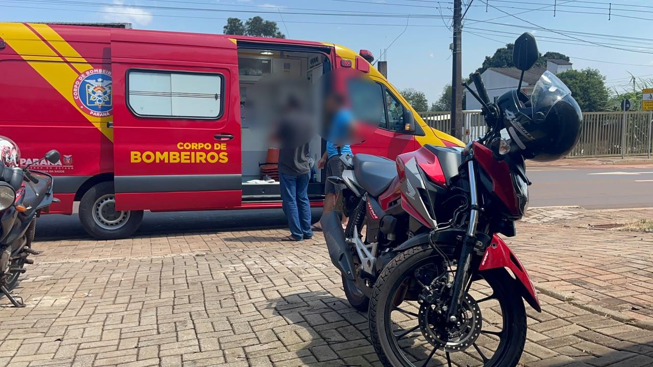 Acidente de trânsito na Avenida Piquiri deixa motociclista ferido