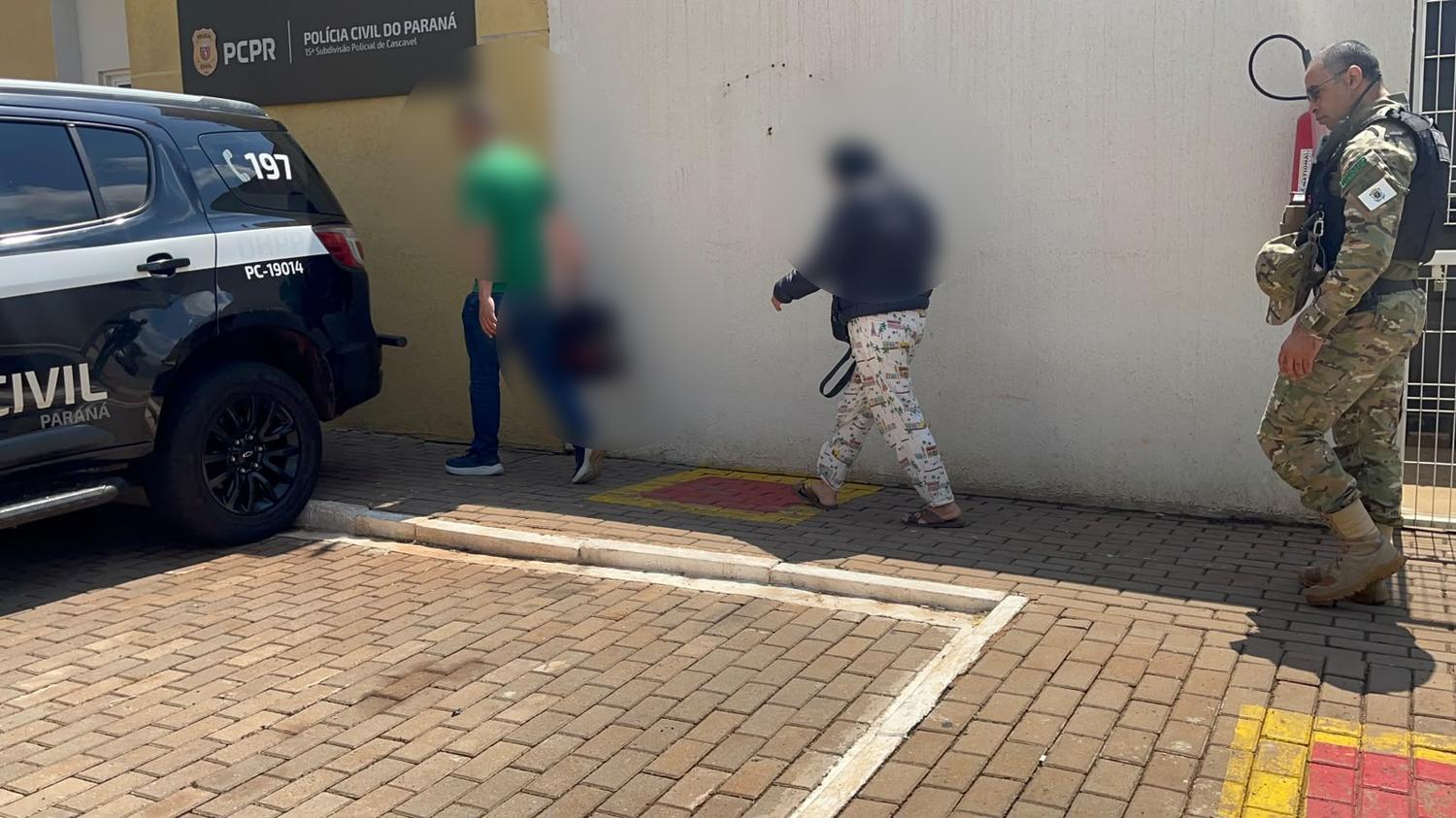 Vias de fato entre mãe e filhas termina na Delegacia