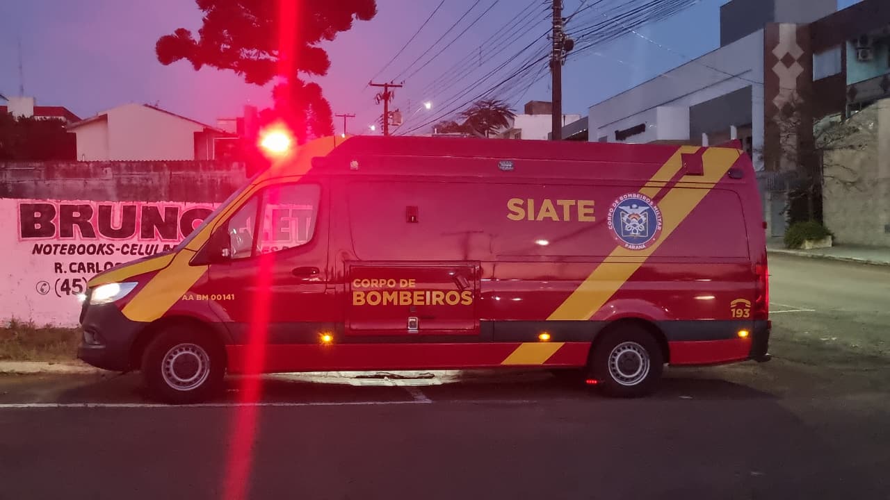 Motociclista fica ferido após colisão com Cruze no Centro de Cascavel
