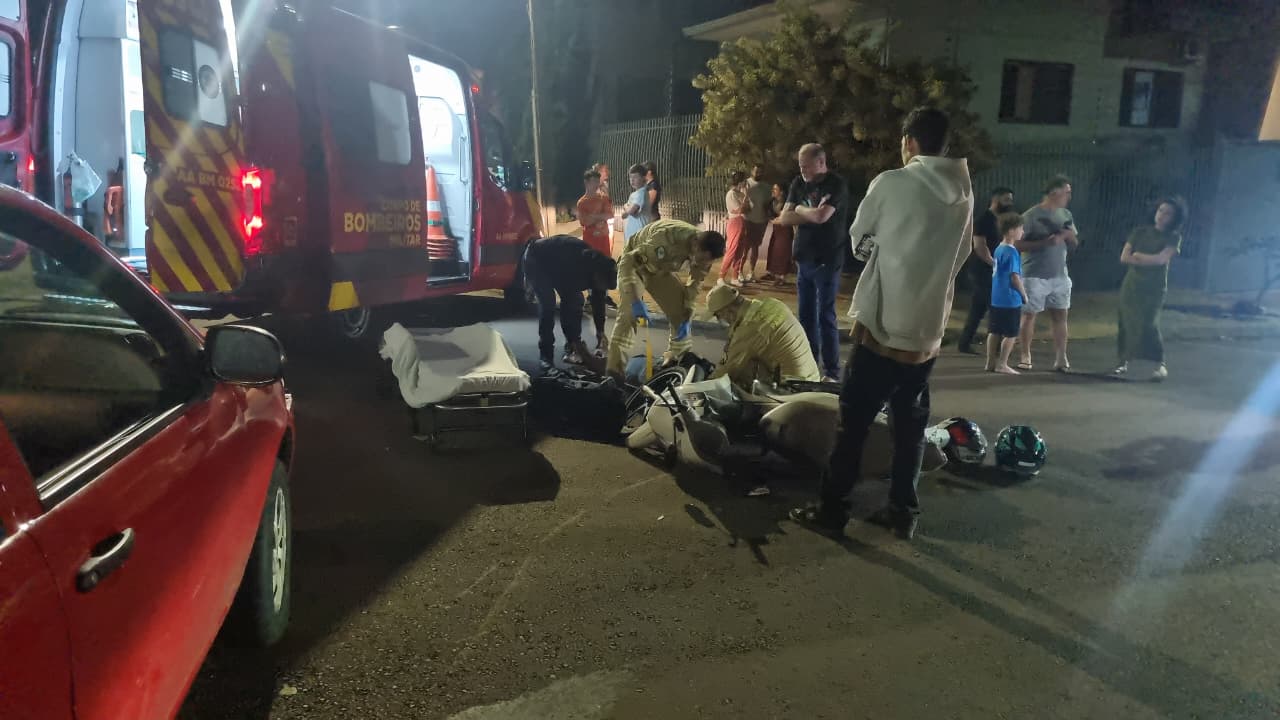Acidente na Rua Presidente Bernardes deixa condutora de Honda Biz ferida