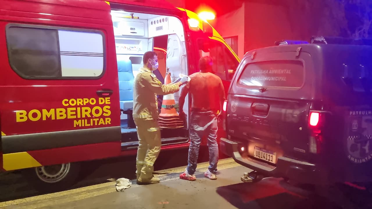Homem fica ferido após ser esfaqueado no Bairro Nova Cidade em Cascavel