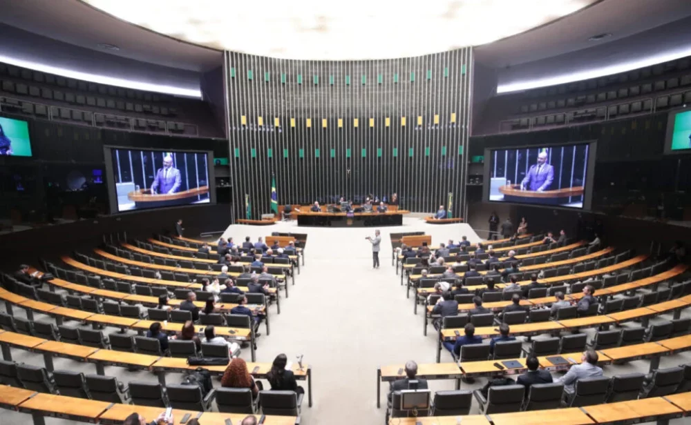 Ranking revela quais deputados do Paraná mais atuam na causa animal; veja a lista completa Imagem referente a Ranking revela quais deputados do Paraná mais atuam na causa animal; veja a lista completa