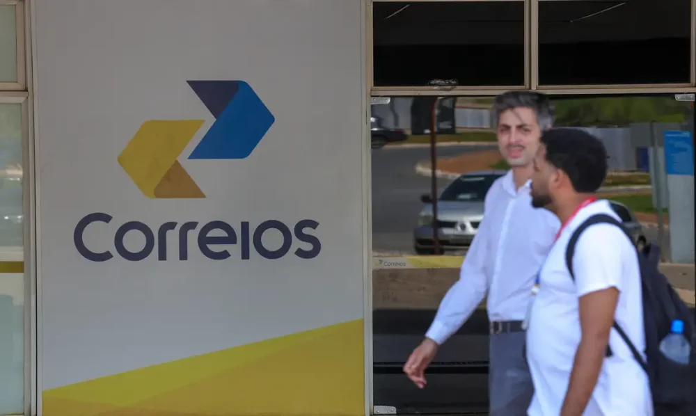 Imagem referente a TST suspende julgamento de dissídio da greve dos Correios