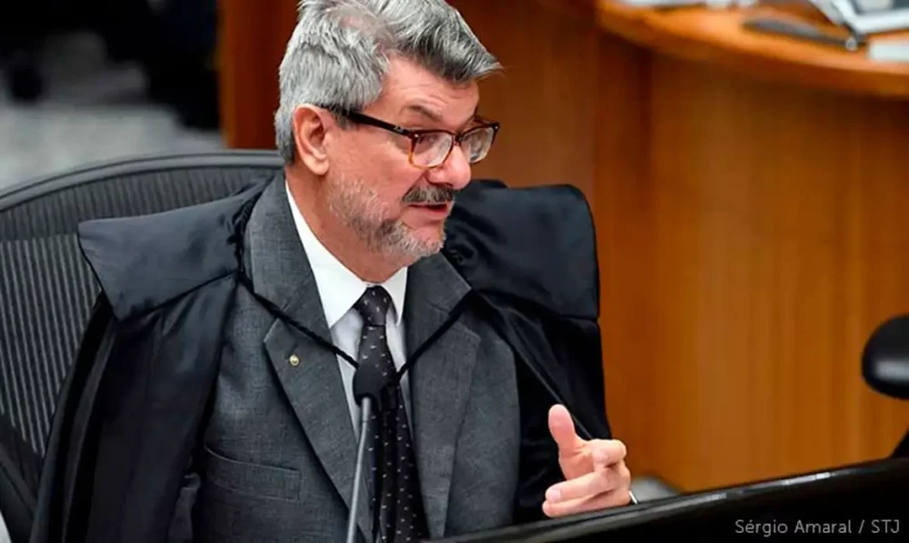 AGU pede ao STF perda do cargo de ministro acusado de assédio Imagem referente a AGU pede ao STF perda do cargo de ministro acusado de assédio