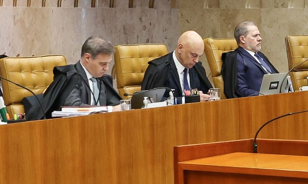 Mendonça acusa Moraes de direcionar investigação no STF Imagem referente a Mendonça acusa Moraes de direcionar investigação no STF