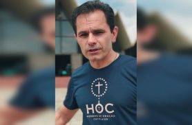 “Não vou esconder minha fé”: Pacheco se manifesta após denúncia na Justiça Eleitoral “Não vou esconder minha fé”: Pacheco se manifesta após denúncia na Justiça Eleitoral