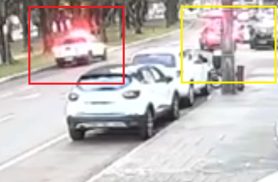 No ato: câmera grava batida de carro e caminhonete ocorrida na cara da Transitar em Cascavel