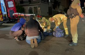 Pedestre quebra perna após ser atropelada por Honda Pop na Rua Flamboyant