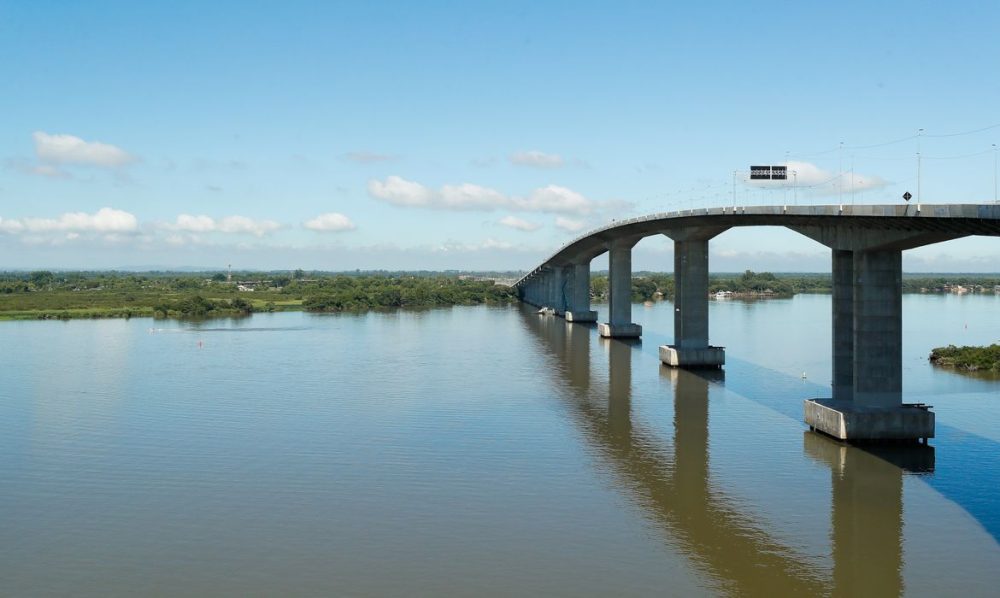 Imagem referente a Guaíba: Defesa Civil de Porto Alegre alerta para risco de inundação