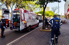 Idosa sofre AVC em comércio na Avenida Brasil em Cascavel
