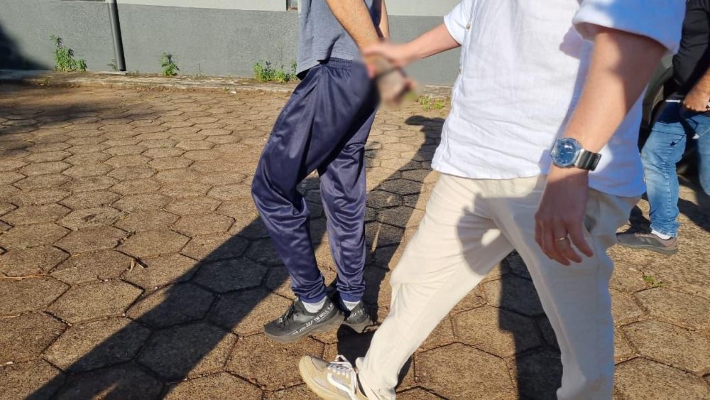 Imagem referente a Caso Igor: DH prende suspeito de matar jovem esfaqueado após discussão por celular em Cascavel