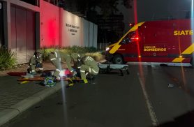 Jovem teve fratura aberta de fêmur em acidente na Pio XII com a Rua Maranhão, no centro de Cascavel