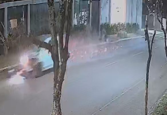 Vídeo mostra acidente que tirou a vida de adolescente em moto elétrica