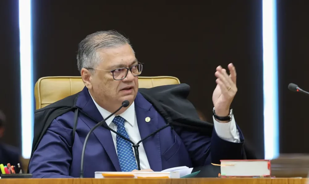 Imagem referente a Dino manda Polícia Federal investigar atuação da CVM no caso Master