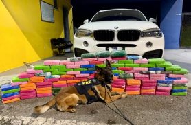 PRF apreende 136 kg de cocaína em BMW X6 na BR-277 em Balsa Nova