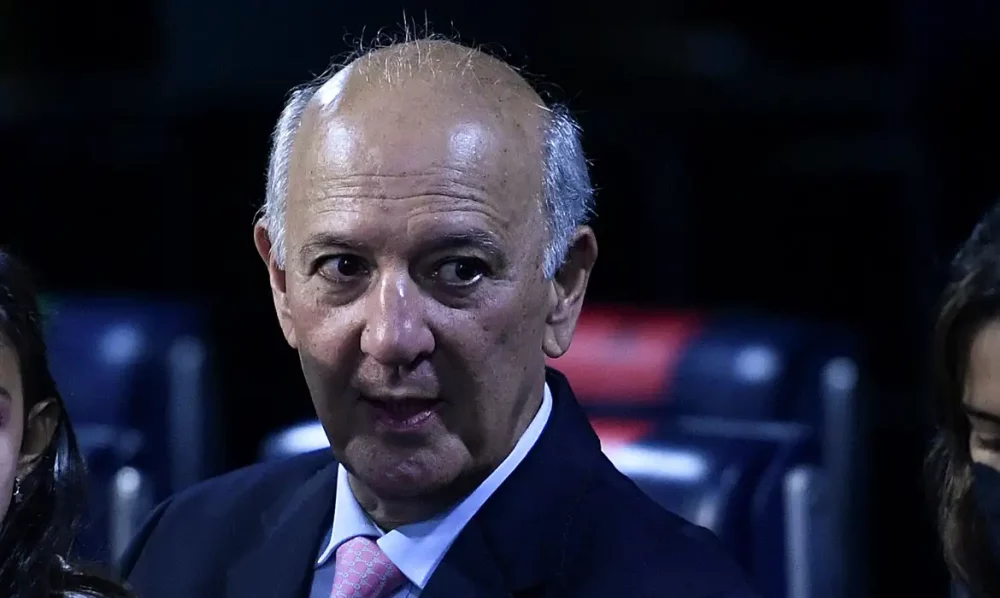 Imagem referente a TSE nega registro de candidatura de Arruda ao governo do DF