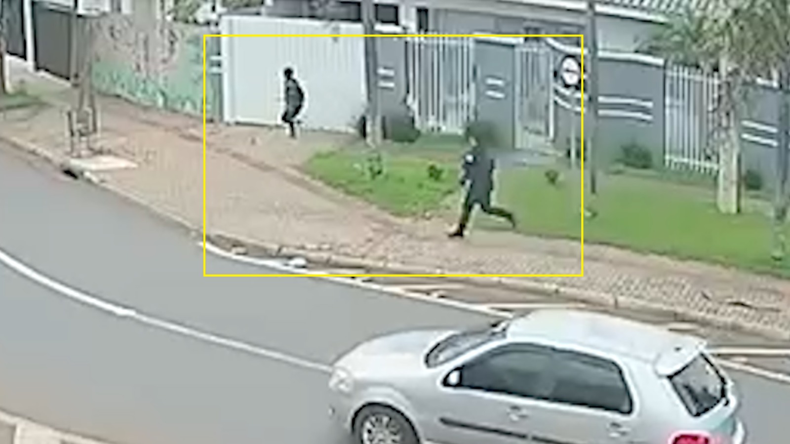 Câmera flagra Idemar dos Passos em confronto e sendo baleado pela Guarda Municipal