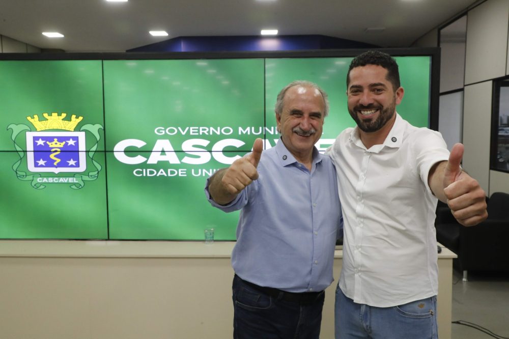Imagem referente a Tiago Almeida assume Prefeitura de Cascavel durante licença de Renato Silva