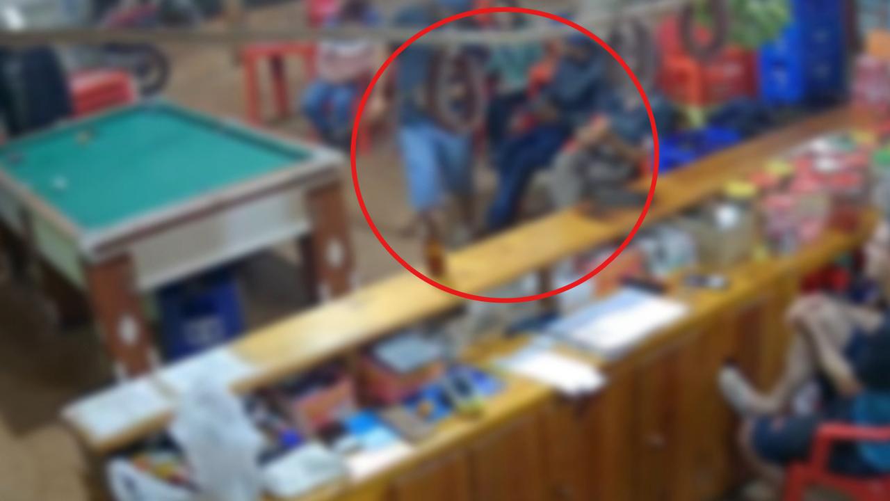 Vídeo mostra discussão que terminou em morte em bar de Cascavel após tropeço durante partida de sinuca