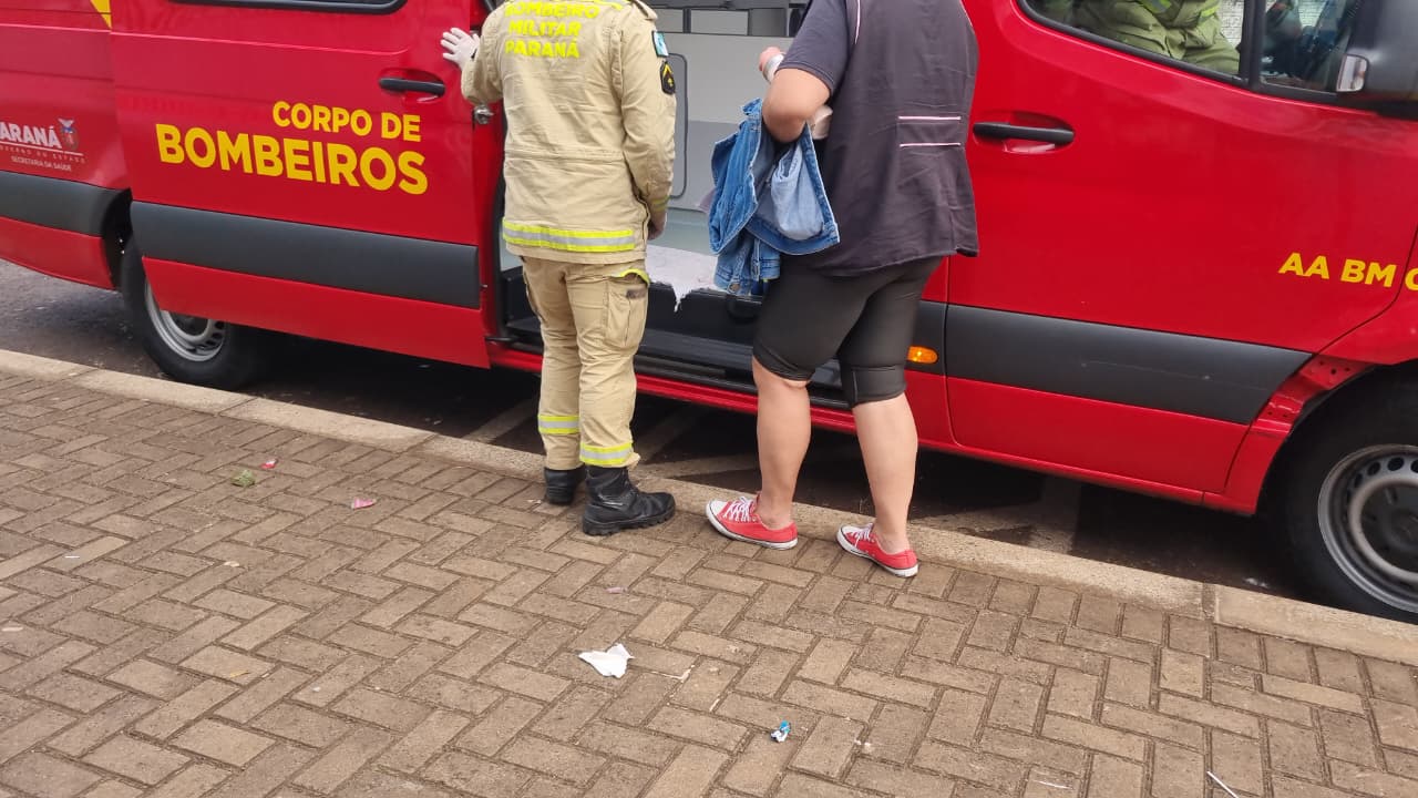 Professora é socorrida pelo Siate em escola no Floresta