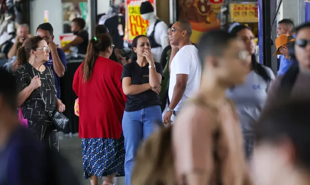 Imagem referente a Economistas lançam iniciativa por economia focada na vida real