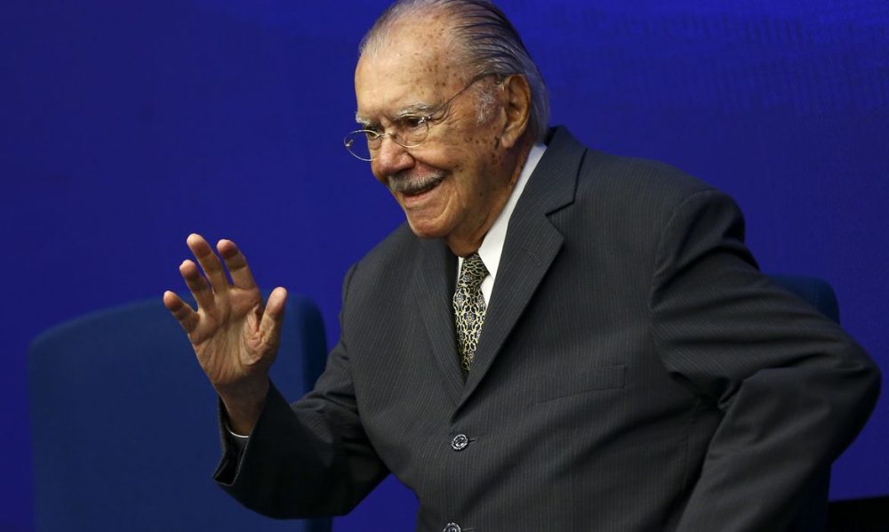 Imagem referente a Sarney é internado no Sírio-Libanês para tratar pneumonia